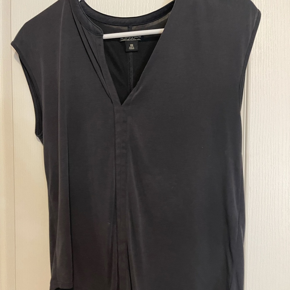 Gray shirt